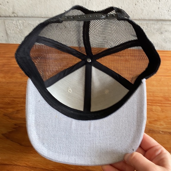 🏌️⛳️“Tin Lid Hat Co” Grey/black SnapBack trucker cap - Picture 5 of 8